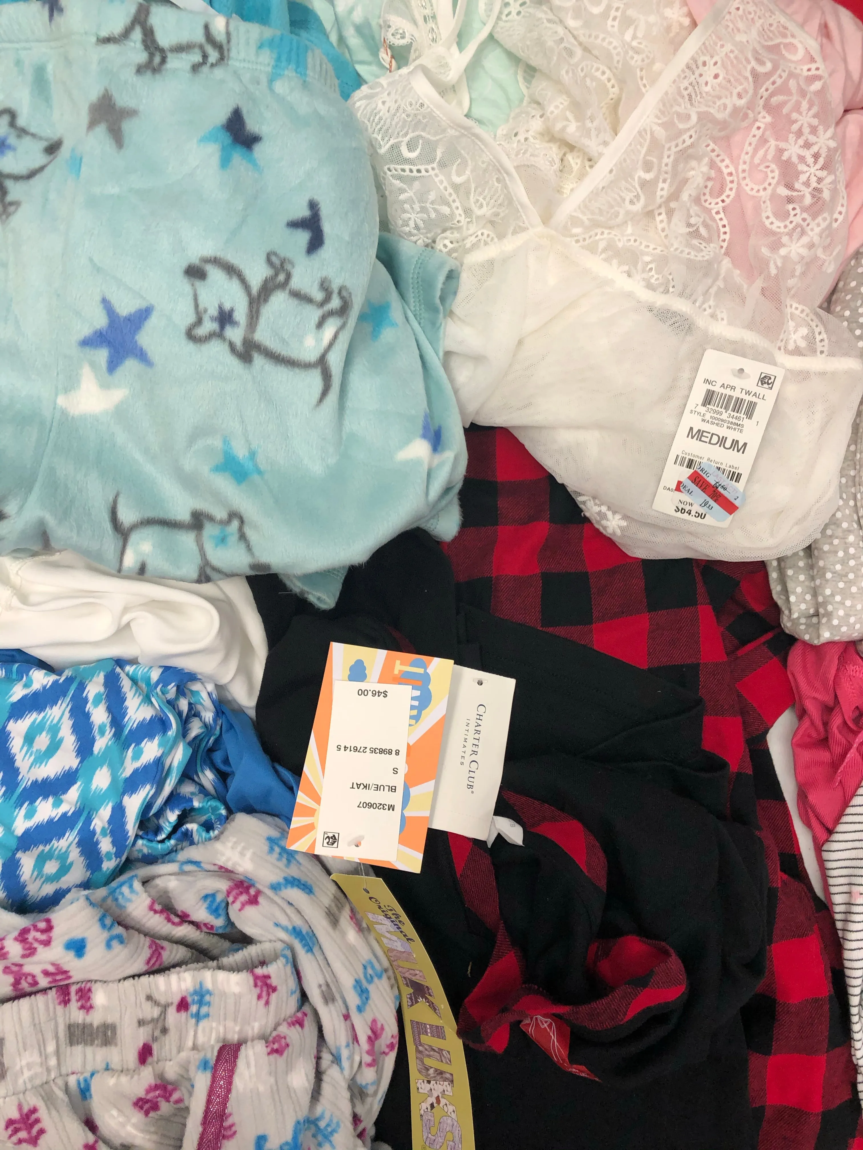 Women's Clothing Pajama Wholesale Lot, Hue, Hanes, Family PJS, Charter Club, Dream Lounge, Muk Luks, and more, 15 Units, Shelf Pulls, MSRP $735.48