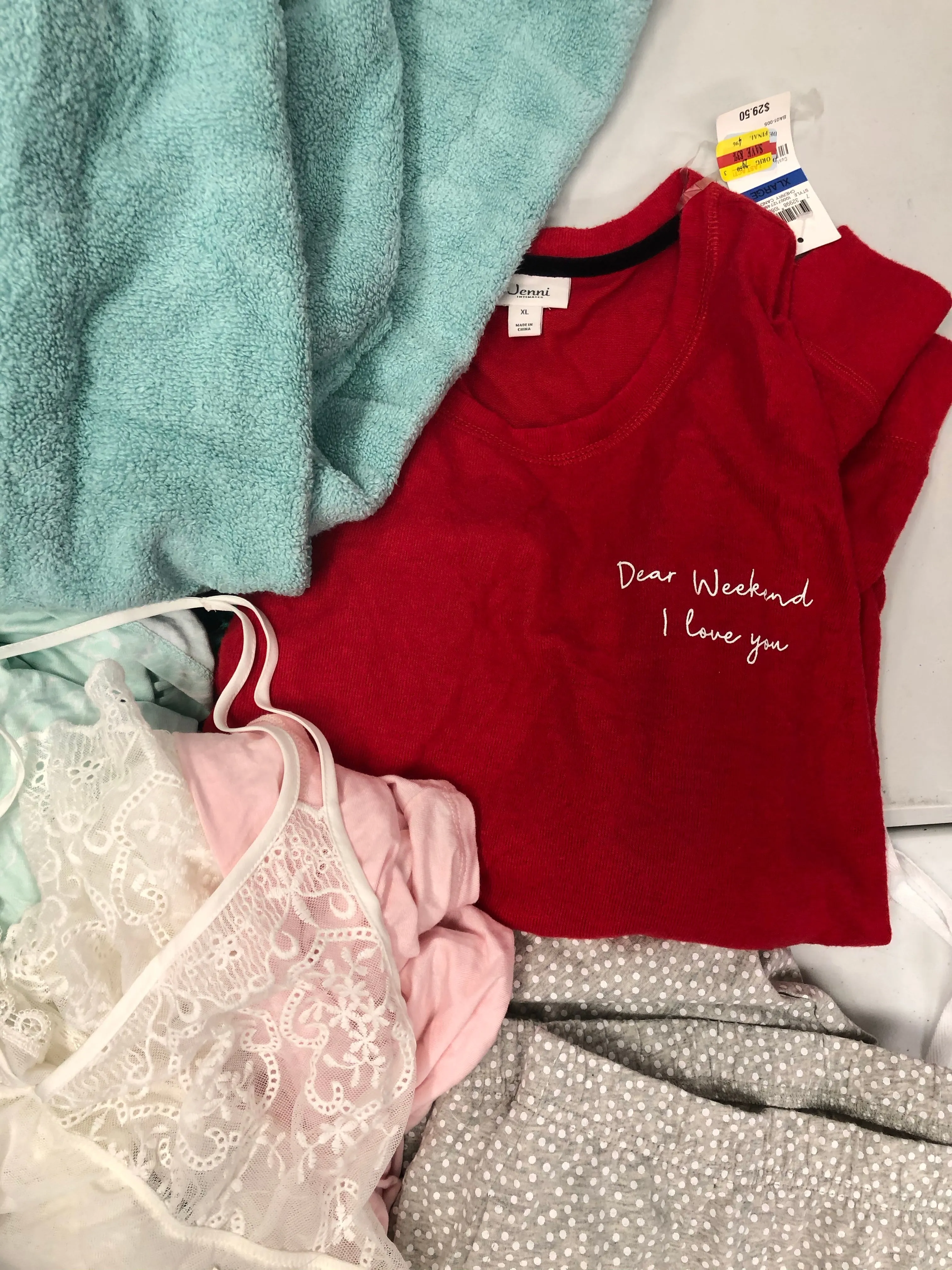 Women's Clothing Pajama Wholesale Lot, Hue, Hanes, Family PJS, Charter Club, Dream Lounge, Muk Luks, and more, 15 Units, Shelf Pulls, MSRP $735.48